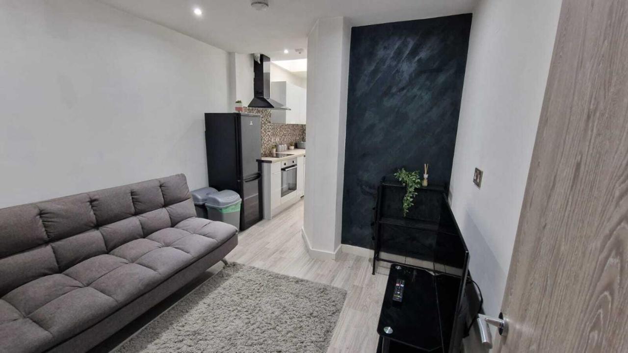 Skyview Strathnairn Apartment 1 Кардиф Екстериор снимка
